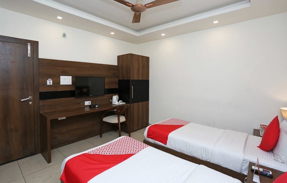 Hotel Square 36