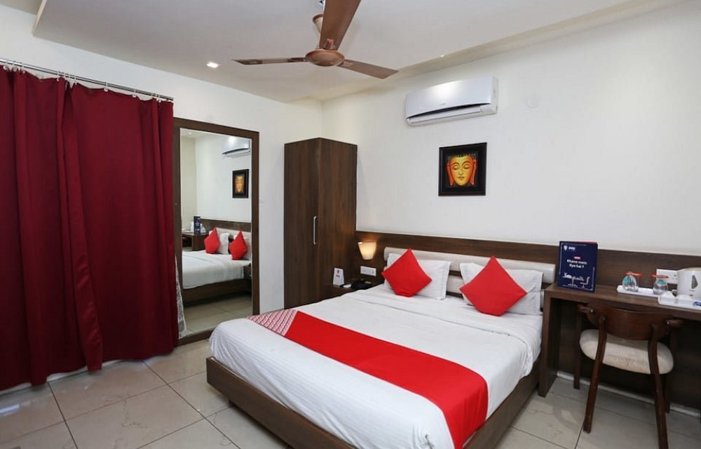 Hotel Square 36